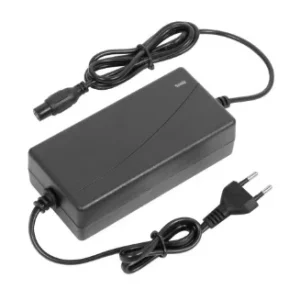 Cargador de batería 42V 2A para patinetes, hoverboards y bicicletas eléctricas