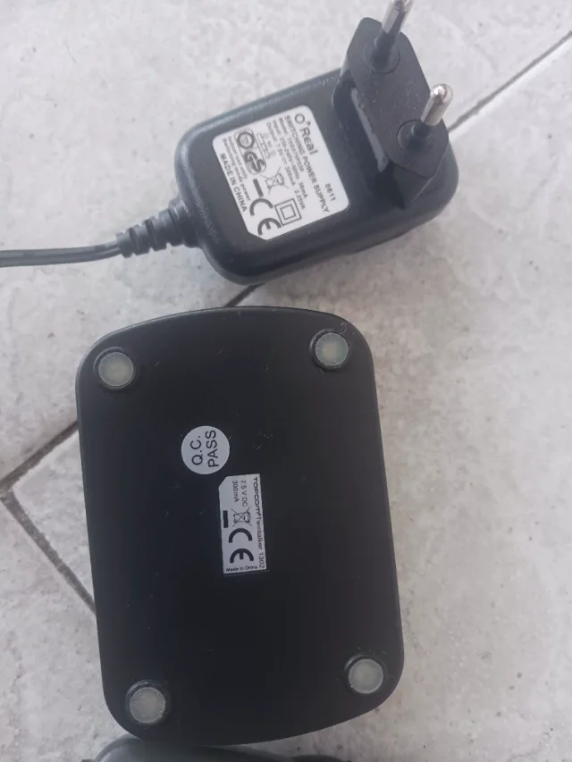 Lote 4 Walkie Talkies Topcom Twintalker 1302 + Base Doble - Imagen 8