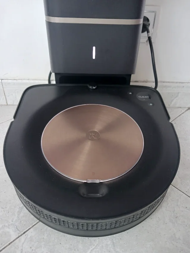 Robot aspirador iRobot Roomba S9 – Con base de autovaciado