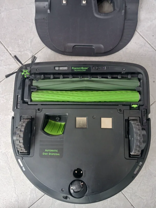 Robot aspirador iRobot Roomba S9 – Con base de autovaciado - Imagen 3