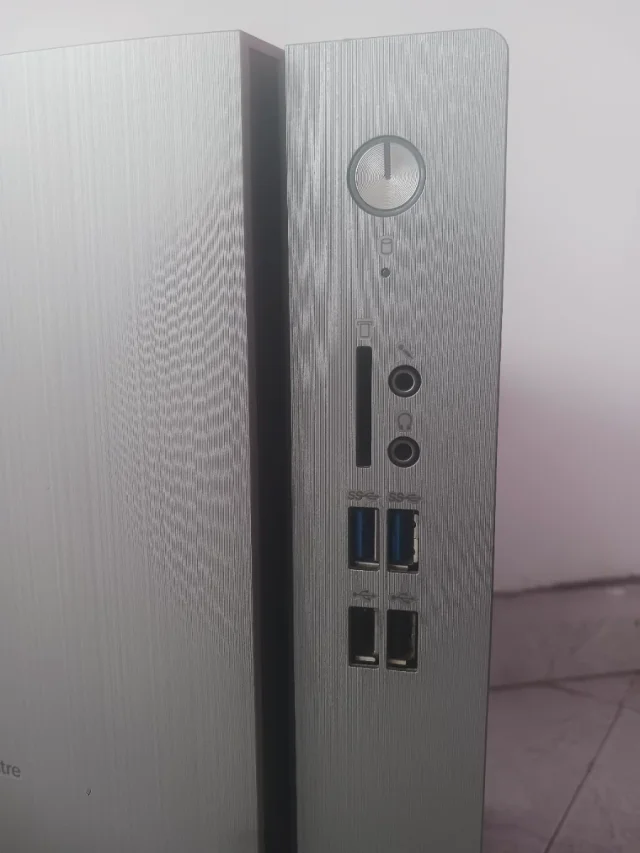 Torre de ordenador Lenovo Ideacentre - Imagen 2