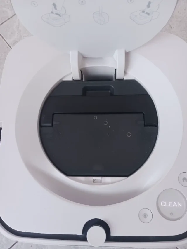 Robot friegasuelos iRobot Braava Jet M6 - Imagen 2