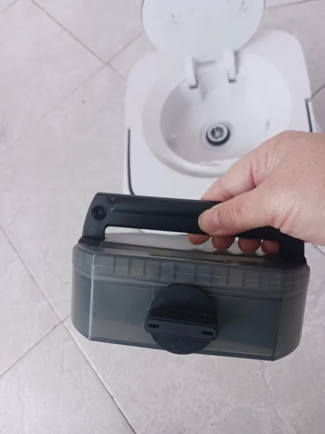 Robot friegasuelos iRobot Braava Jet M6 - Imagen 5