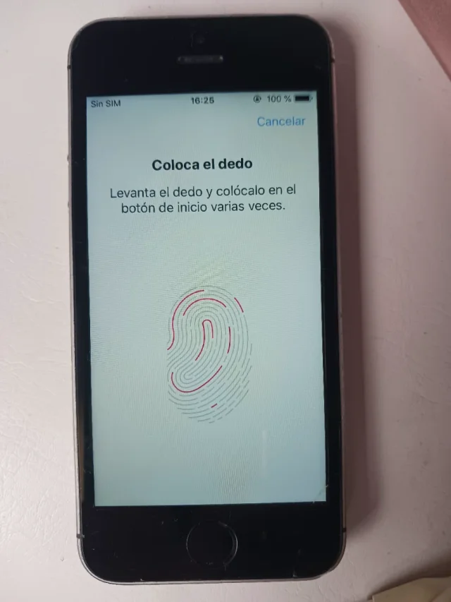 Apple iPhone 5S de 16 GB - Imagen 4
