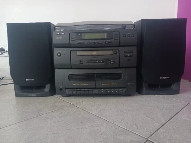 Equipo de música Samsung SCM-6700