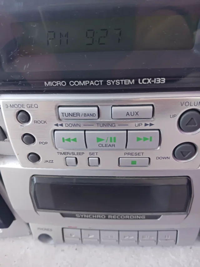 Minicadena Aiwa LCX-133EZ. - Imagen 7
