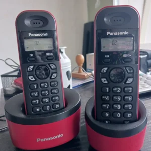 Dúo dinalámbricos Panasonic KX-TG1311SP